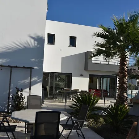 Villa Exclusieve Met Zeezicht En Privezwembad In Atalaia Lourinha (Lisbon)