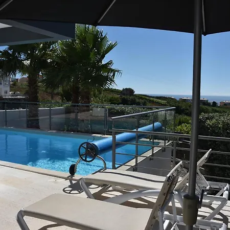 Vila Exclusieve Met Zeezicht En Privezwembad In Atalaia *